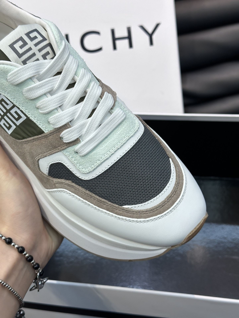 Givenchy Sneakers